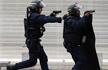 2 Terrorists Killed, 7 Arrested as Raid Targeting Paris Attack Mastermind Ends